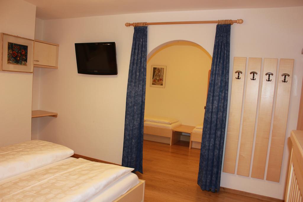 Hotel Garni Snaltnerhof Ortisei Kültér fotó