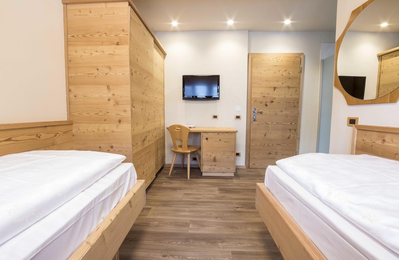 Hotel Garni Snaltnerhof Ortisei Kültér fotó